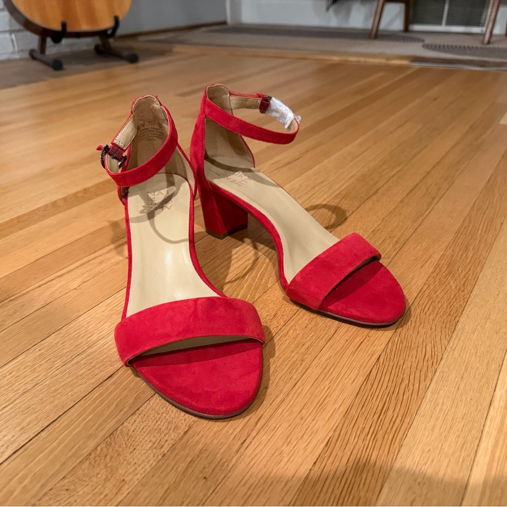Naturalizer Vera Red Suede Block Heeled Sandals sz 10W